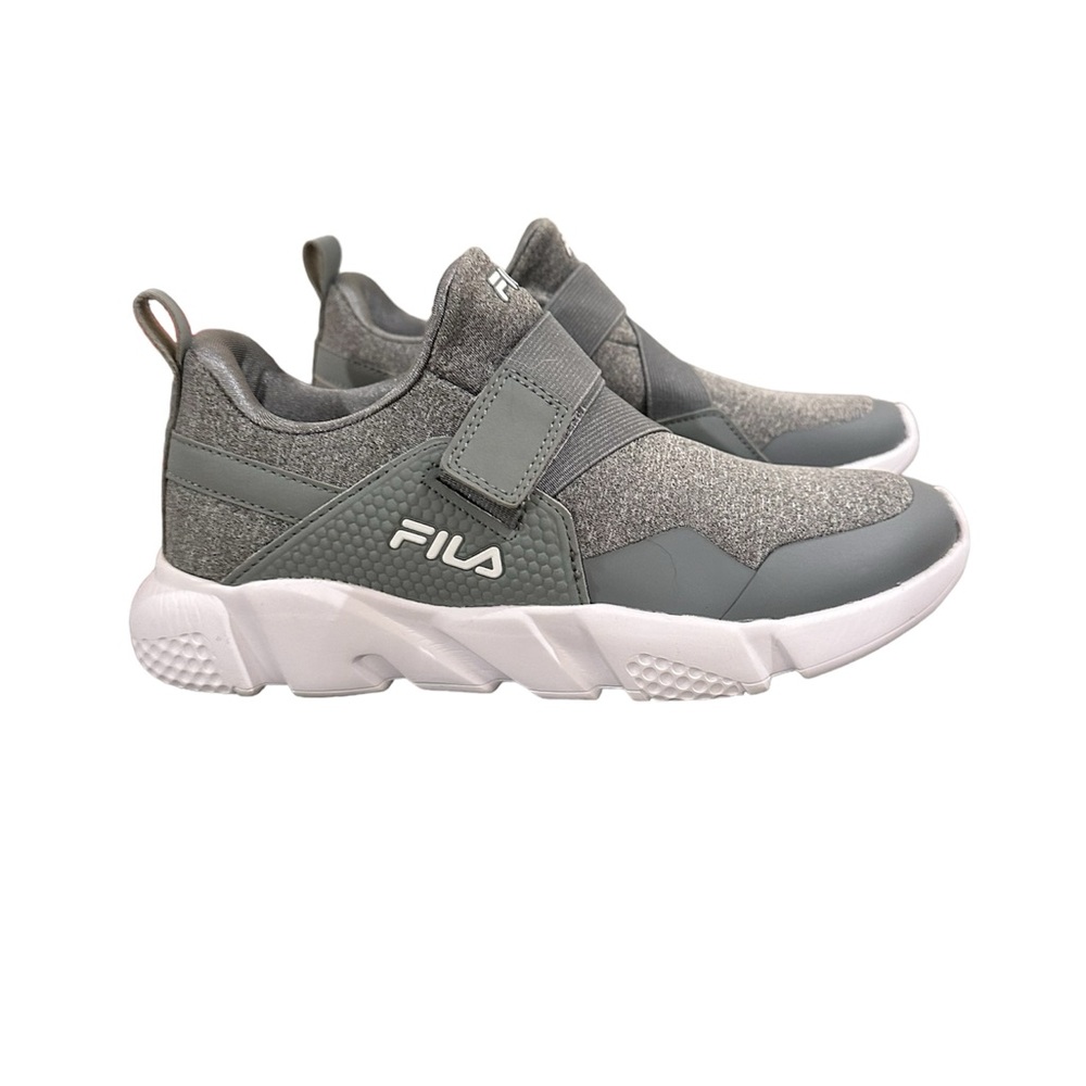 NWT/Box Women's Fila Vastra Slip-On Strap Sneaker size 7.5
